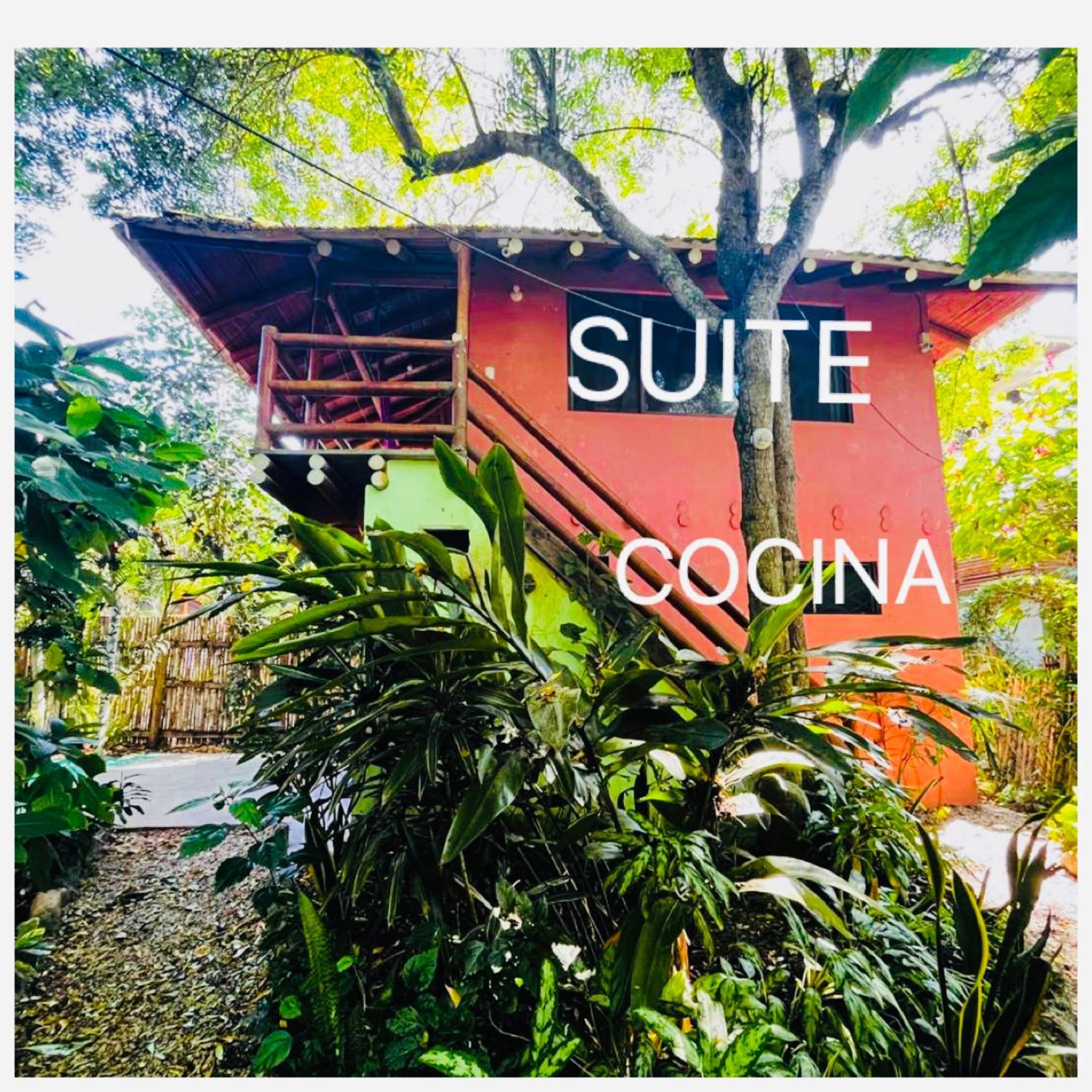 Itchimbia Garden Ayampe Montana Y Mar Villa ภายนอก รูปภาพ