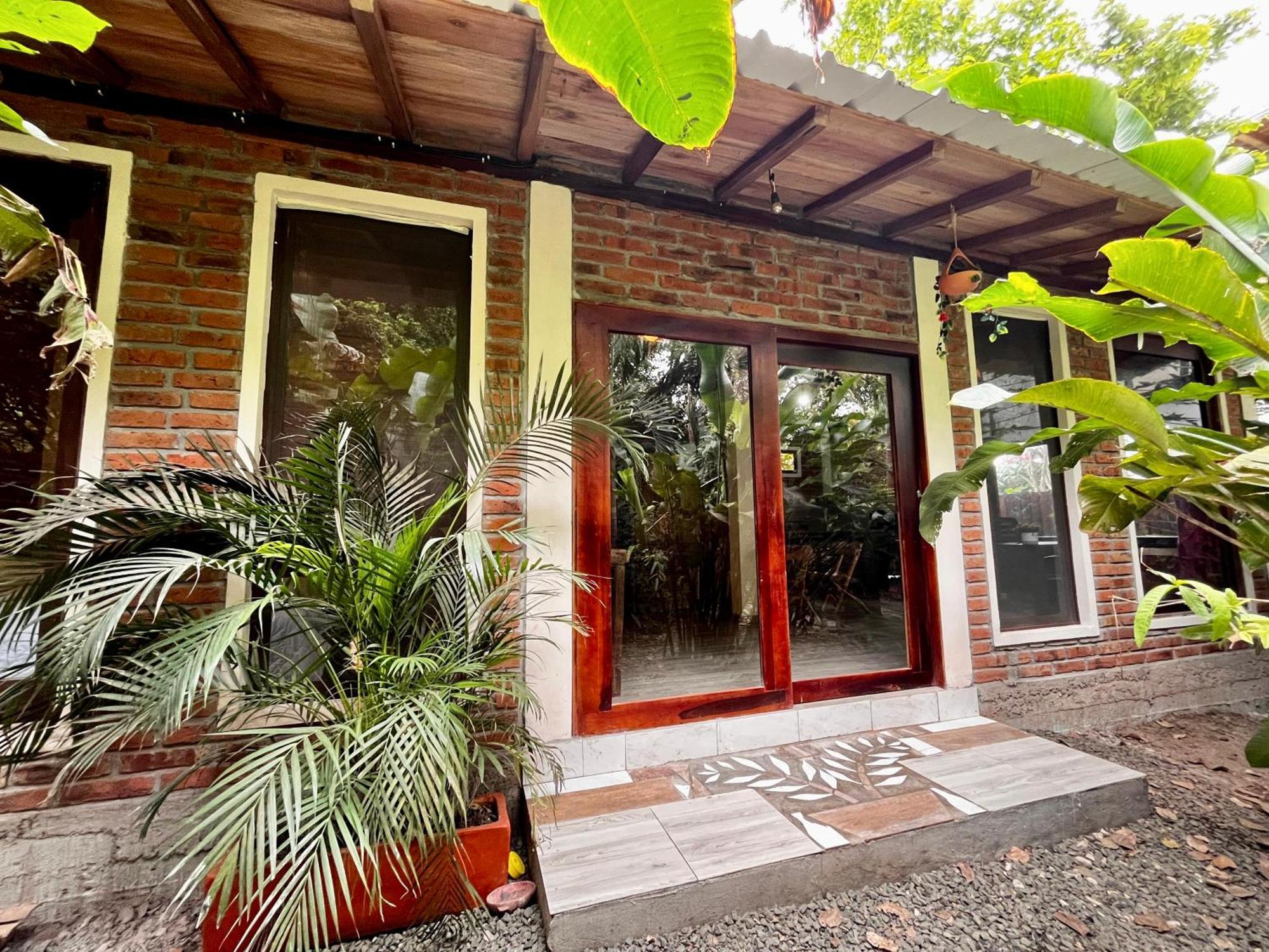 Itchimbia Garden Ayampe Montana Y Mar Villa ภายนอก รูปภาพ