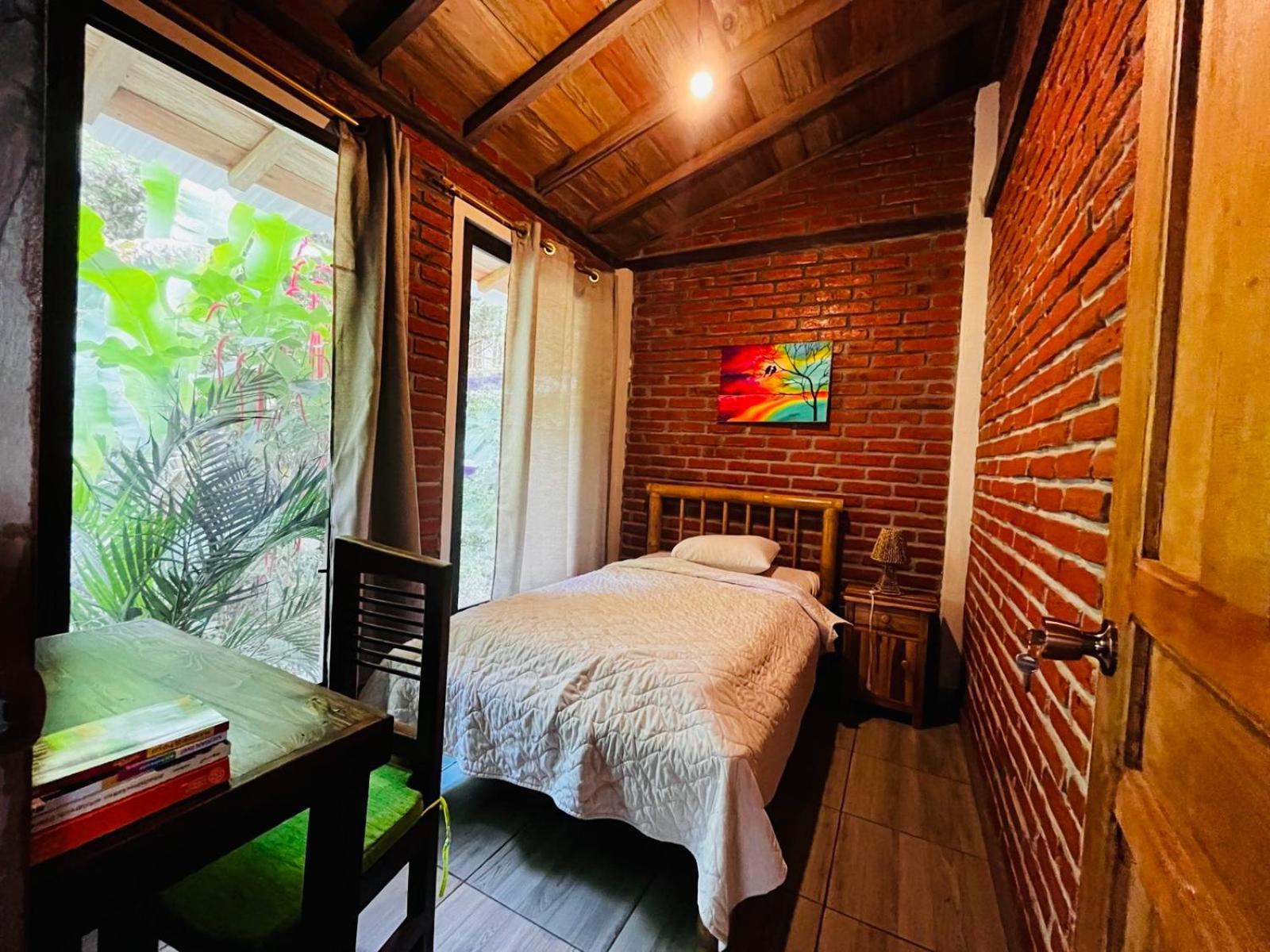 Itchimbia Garden Ayampe Montana Y Mar Villa ภายนอก รูปภาพ