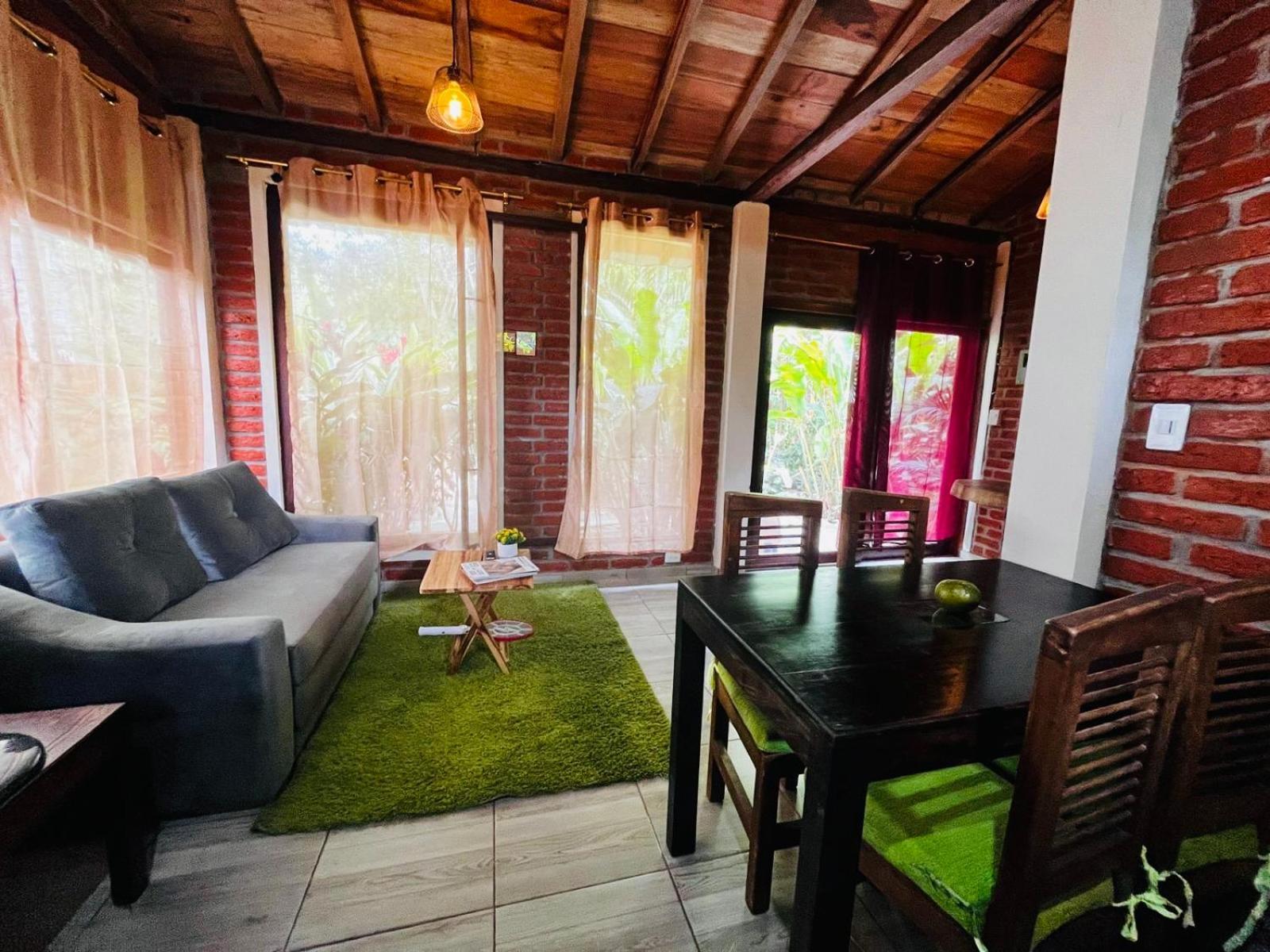 Itchimbia Garden Ayampe Montana Y Mar Villa ภายนอก รูปภาพ