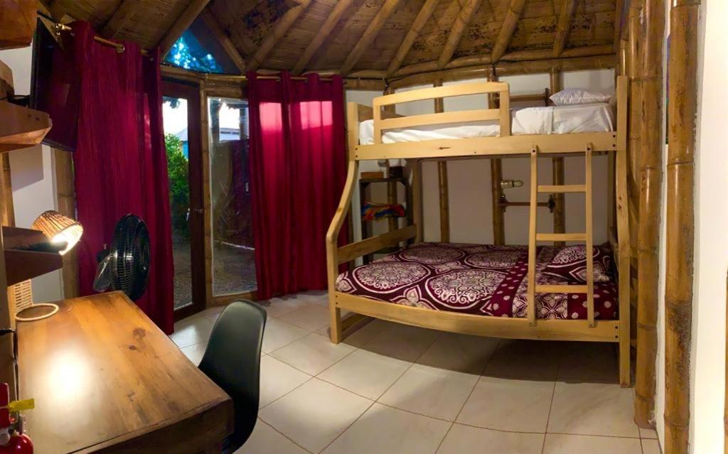 Itchimbia Garden Ayampe Montana Y Mar Villa ภายนอก รูปภาพ